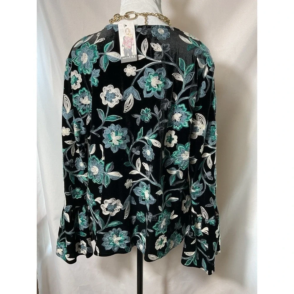 Karen Kane NWT Sz XL Black Green STRETCH Embroidered Velvet Bell Slv $128 MSRP - Picture 7 of 12